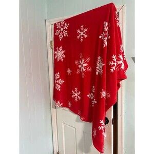 Throw blanket velvet soft red white Christmas snowflakes kids teens adult